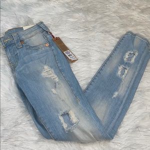 TRUE RELIGION JEANS